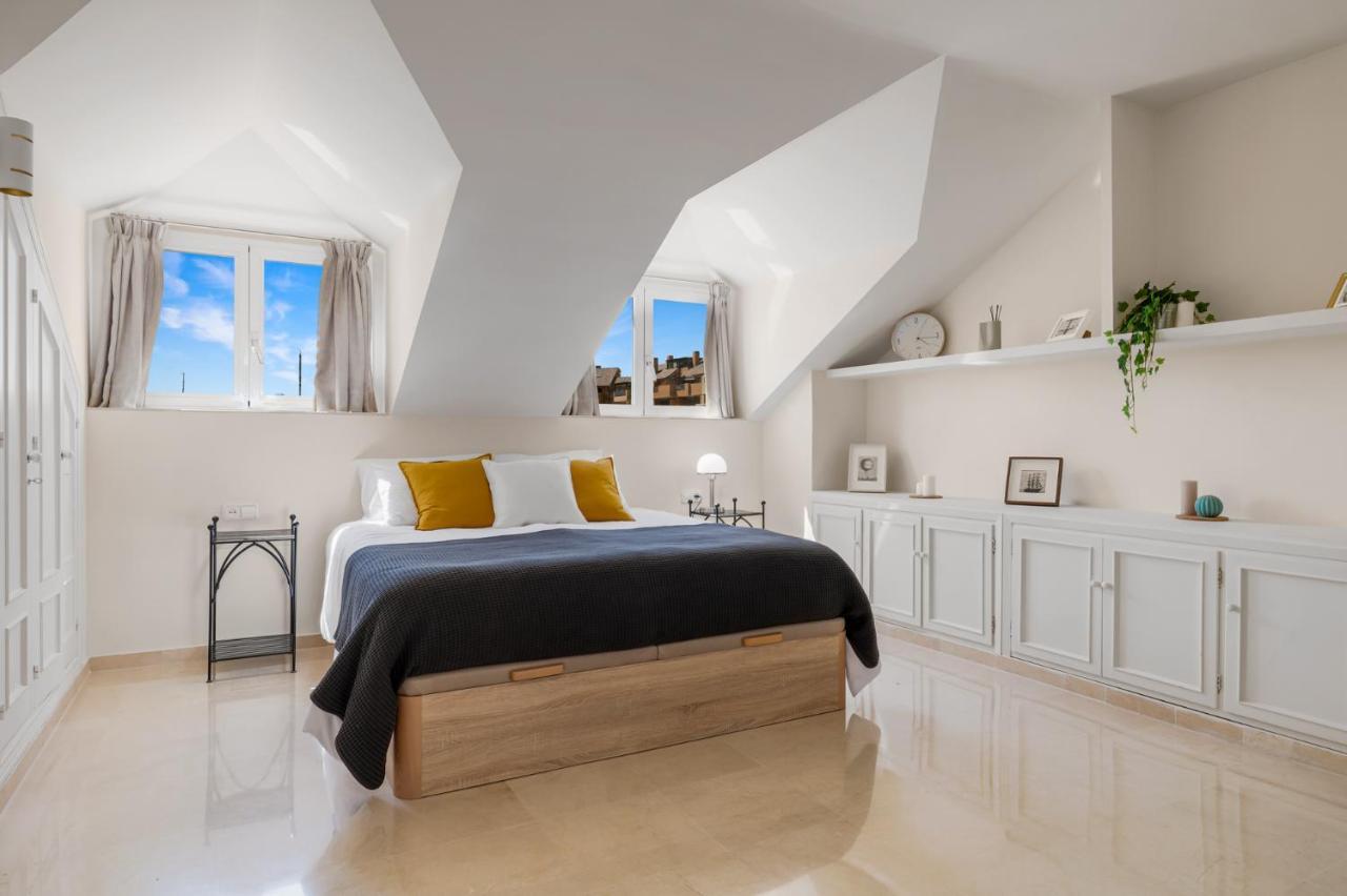 Luxury Penhouse, Sotogrande Marina - Located In An Exclusive Island Of The Marina Apartment Exterior photo